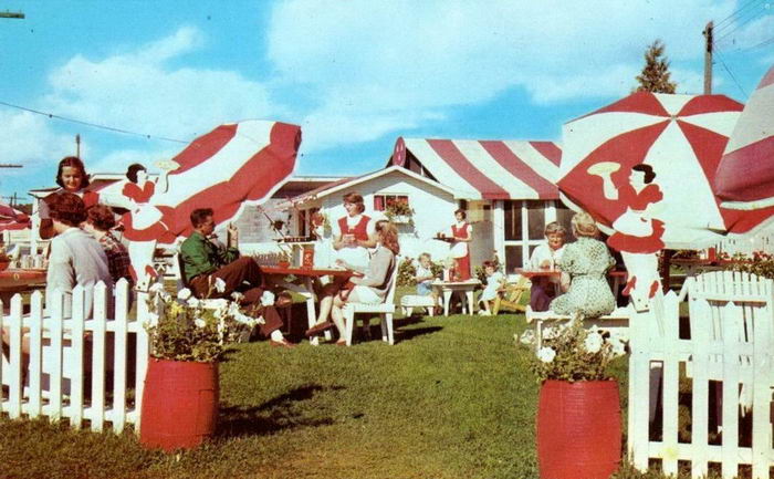 The Original Cherry Hut - Old Postcard Photo